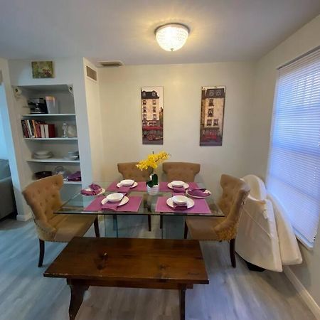 וסט פאלם ביץ' Private Townhouse With Courtyard And Covered Patio מראה חיצוני תמונה