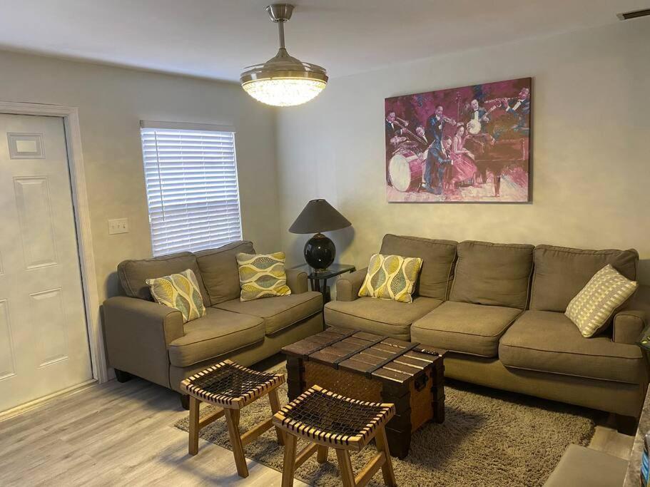 וסט פאלם ביץ' Private Townhouse With Courtyard And Covered Patio מראה חיצוני תמונה