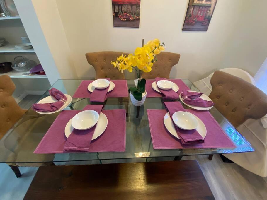 וסט פאלם ביץ' Private Townhouse With Courtyard And Covered Patio מראה חיצוני תמונה